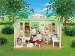 Sylvanian Families - Country Doctor -Children Toys Shop 5054131050965.PT03 uk 13716.1602237948