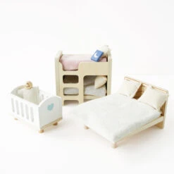 Le Toy Van - Deluxe Starter Furniture Set 10 Le Toy Van - Deluxe Starter Furniture Set -Children Toys Shop LEME040 36174.1696248149