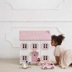 Le Toy Van Dolls House - Sophie's House -Children Toys Shop image 62840.1644885739