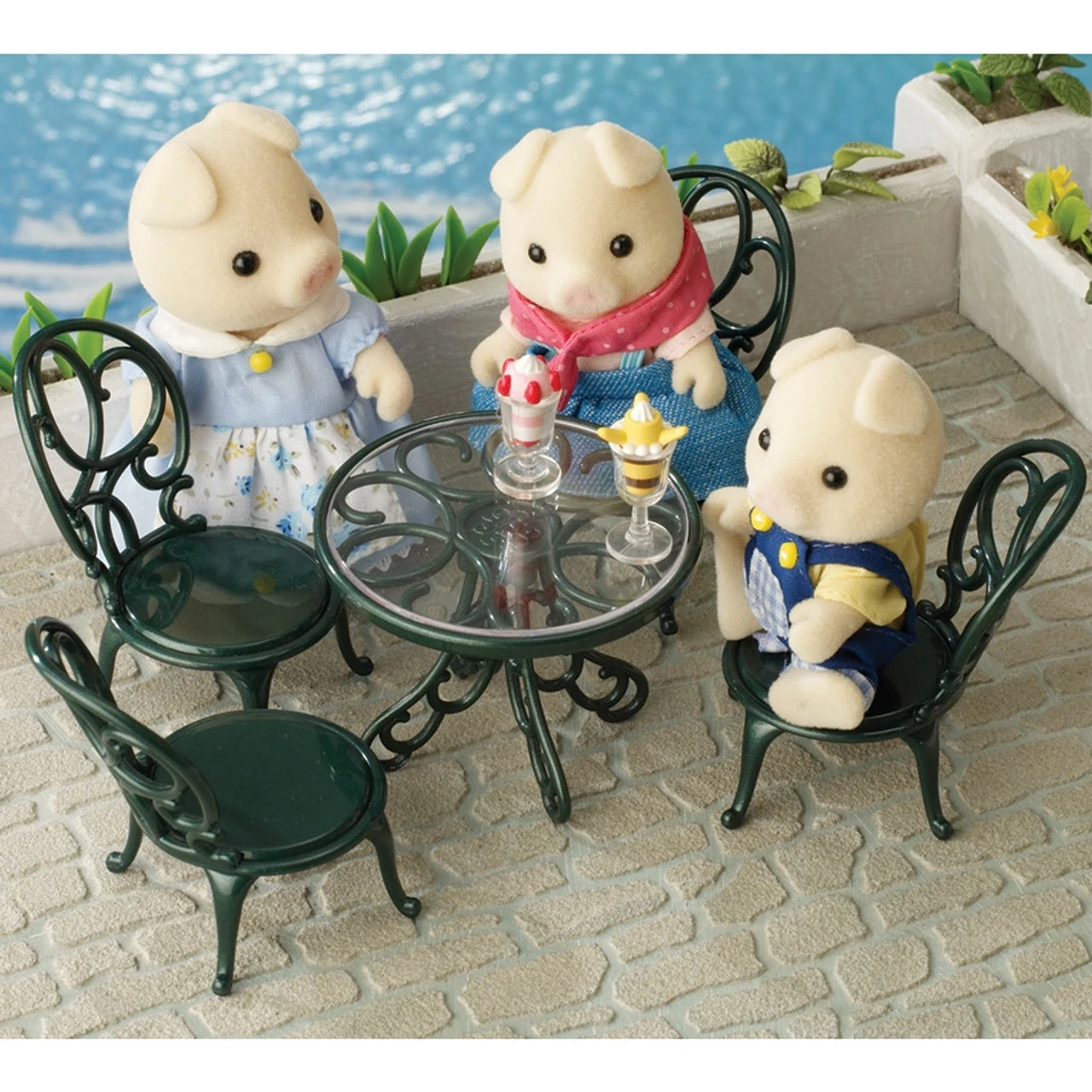 Sylvanian Families - Ornate Garden Table And Chairs **Damaged Packaging** 2 Sylvanian Families - Ornate Garden Table And Chairs **Damaged Packaging** - Image 2