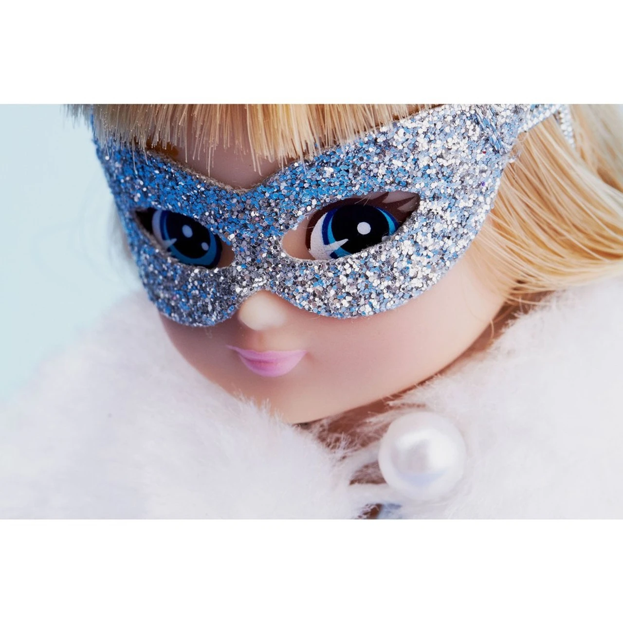 Lottie - Snow Queen Doll 3 Lottie - Snow Queen Doll - Image 3